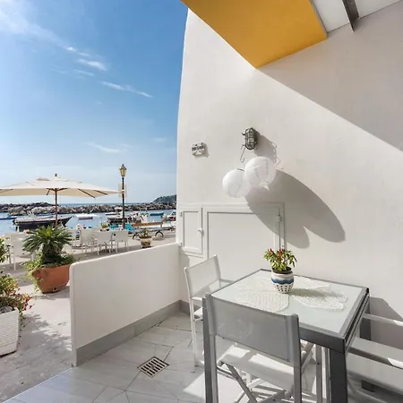 Casa Sottorar - Loft Open Space In Corricella 펜션 프로치다