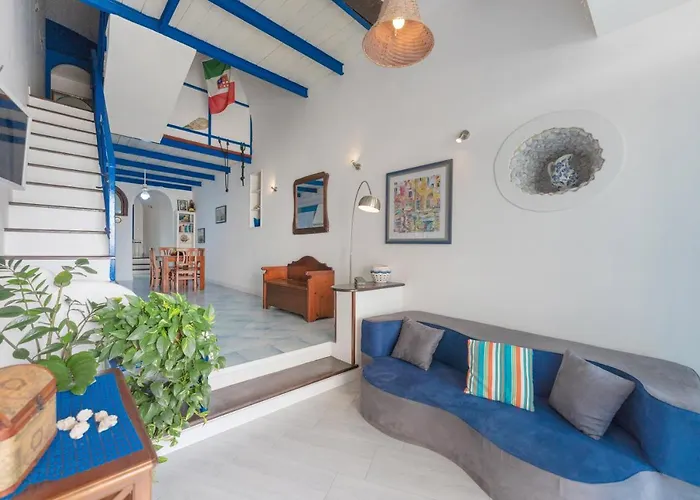 Semesterbostad Casa Sottorar - Loft Open Space In Corricella *